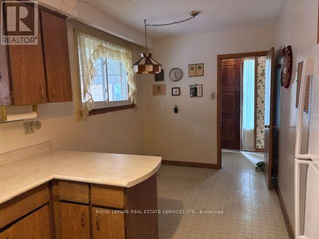 305 La Rose Avenue, Toronto (willowridge-martingrove-richview), Ontario
