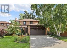 19 TEMAGAMI COURT
