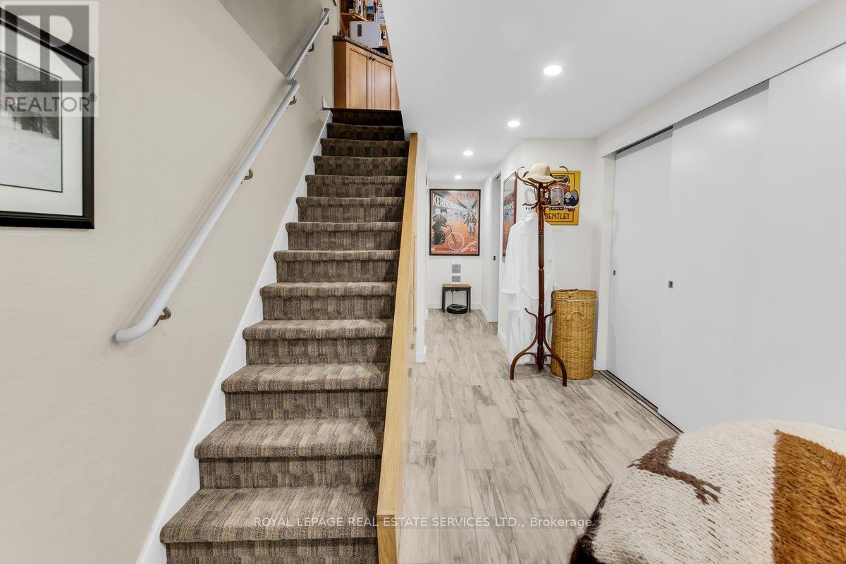 47 Coulson Avenue, Toronto (forest Hill South), Ontario