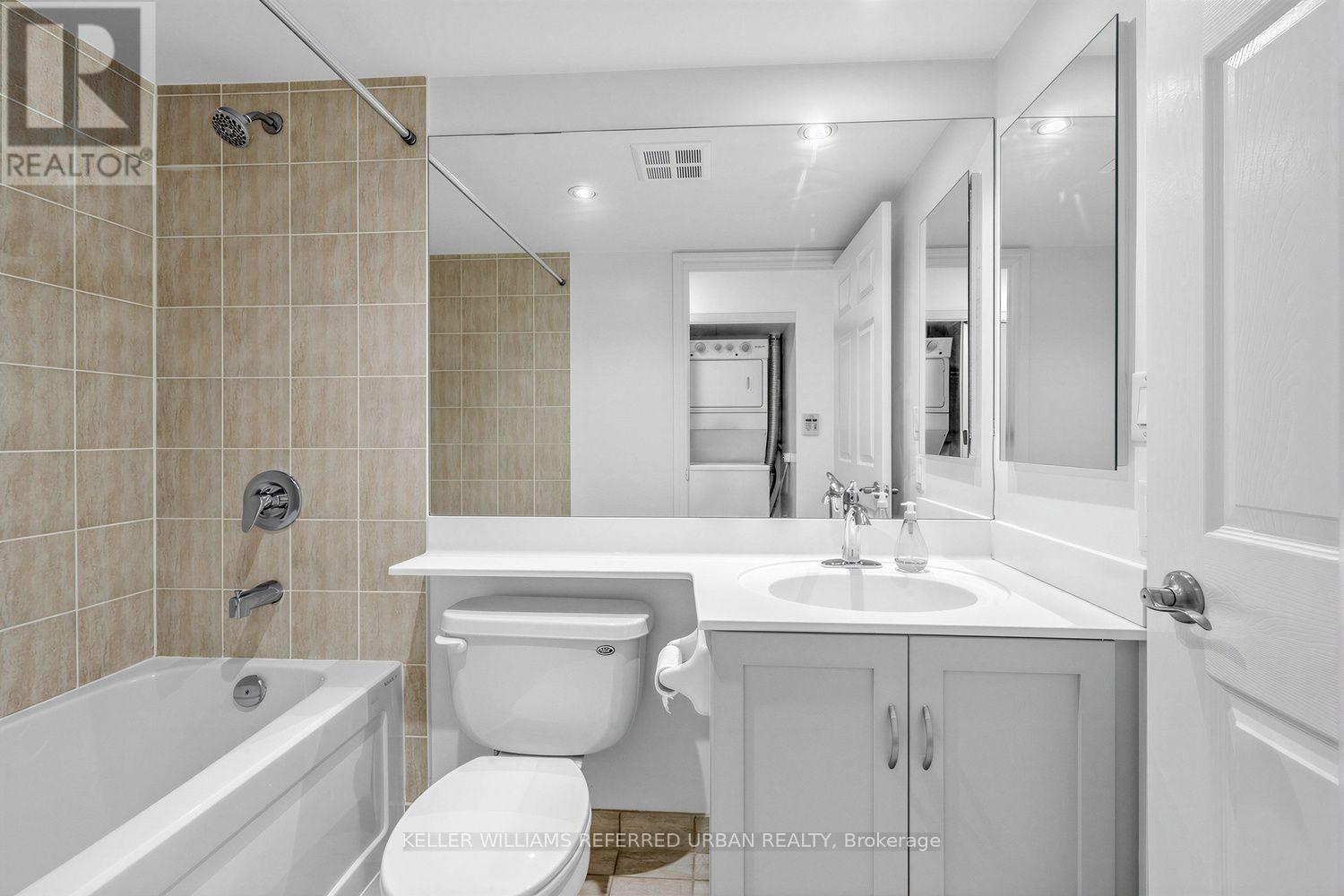 1436 - 250 Wellington Street W, Toronto (waterfront Communities), Ontario
