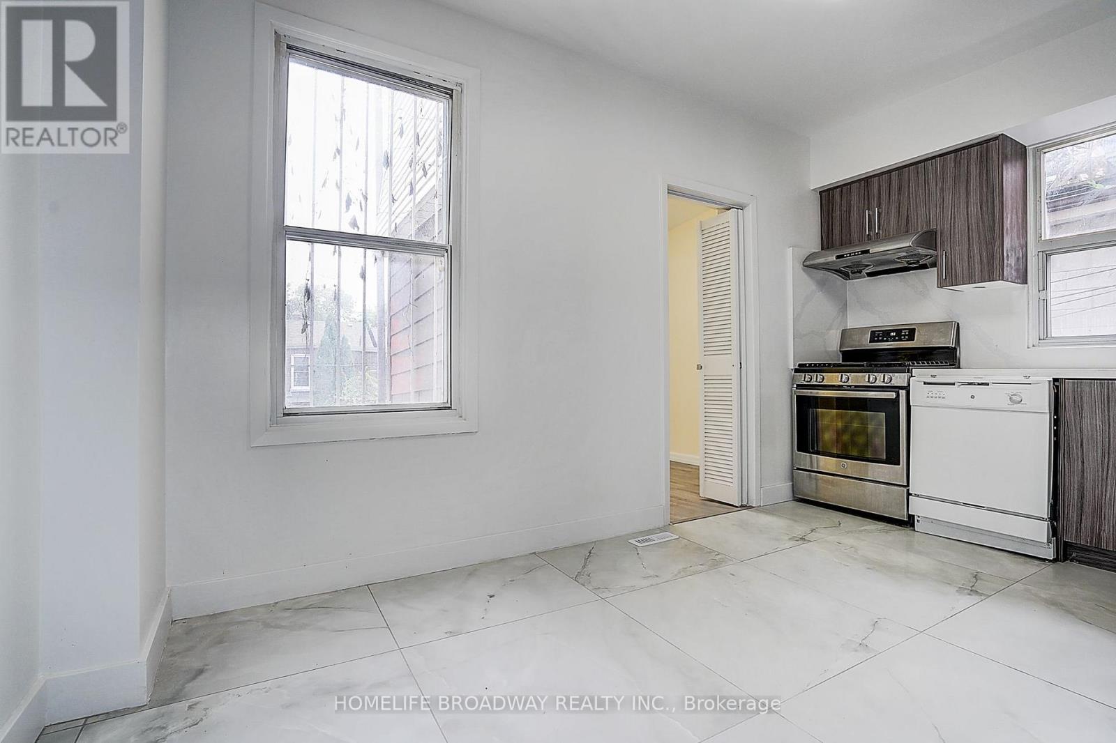 1069 Davenport Road, Toronto (wychwood), Ontario