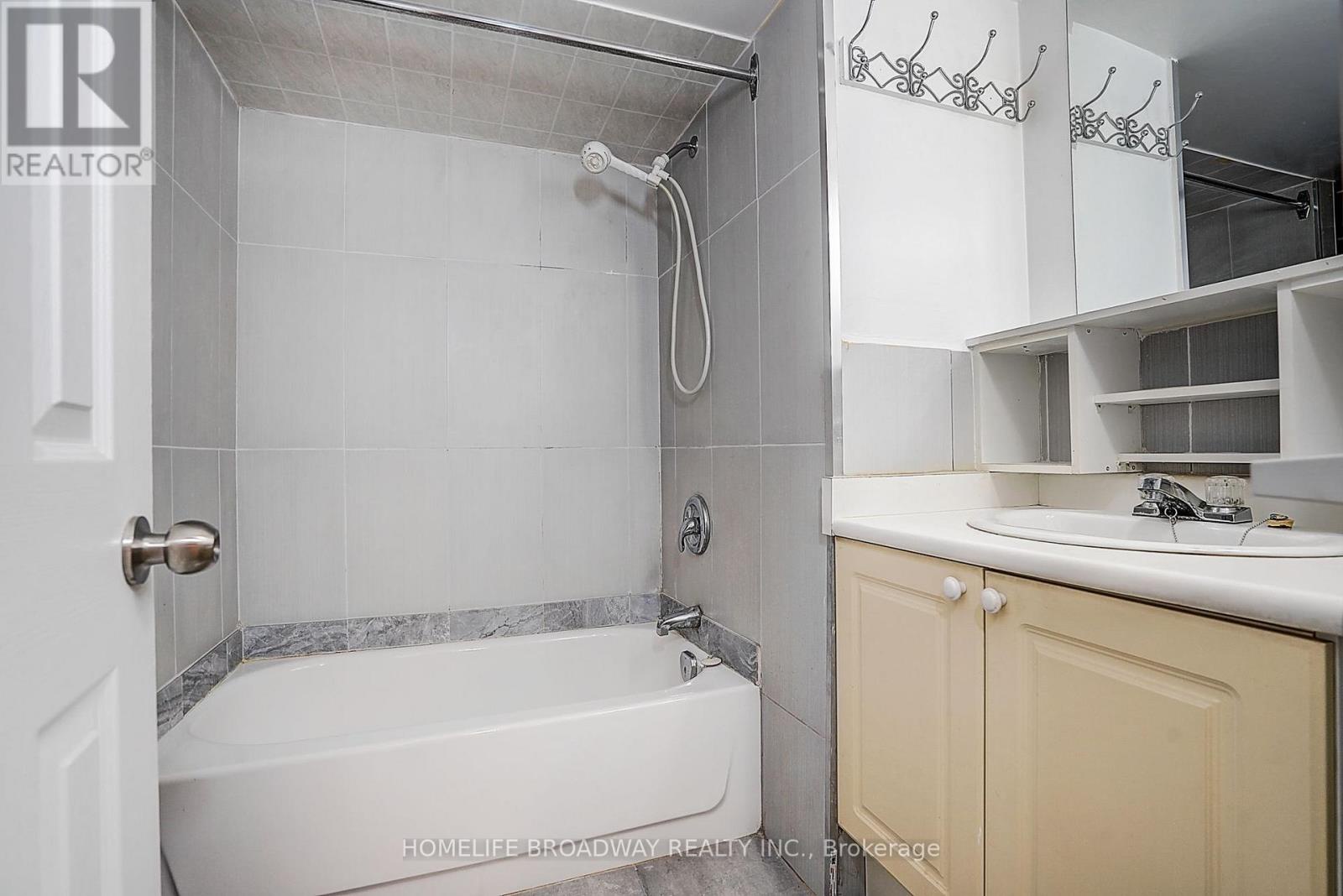 1069 Davenport Road, Toronto (wychwood), Ontario