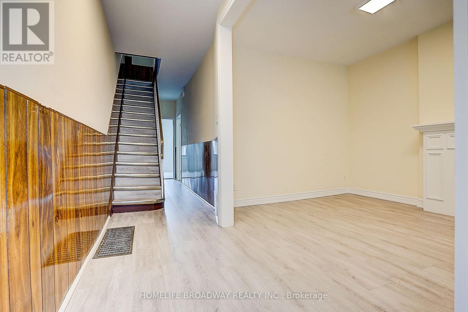 1069 Davenport Road, Toronto (wychwood), Ontario
