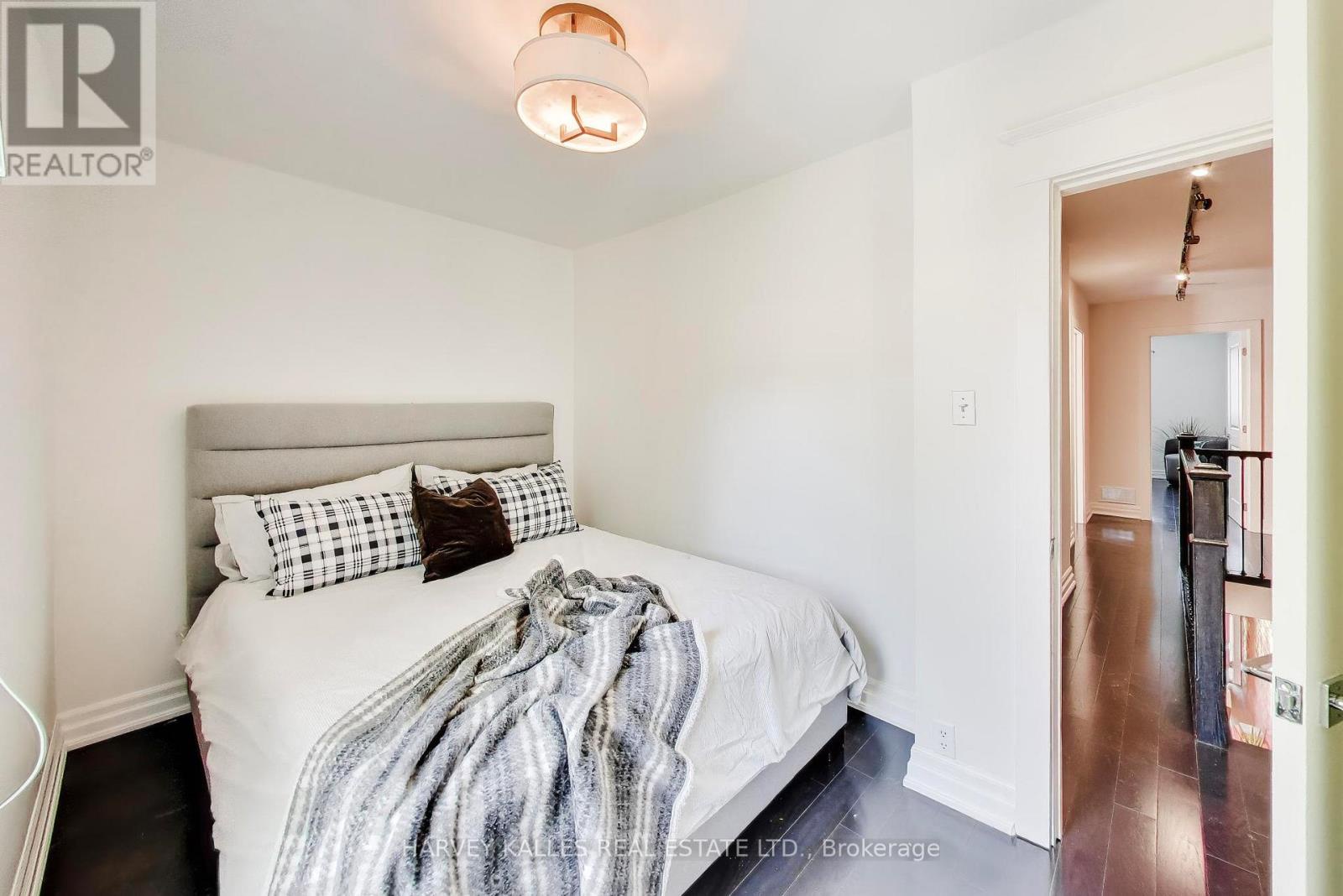 318 Sumach Street, Toronto (cabbagetown-south St. James Town), Ontario