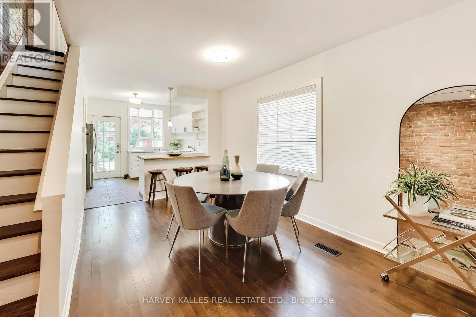 318 Sumach Street, Toronto (cabbagetown-south St. James Town), Ontario