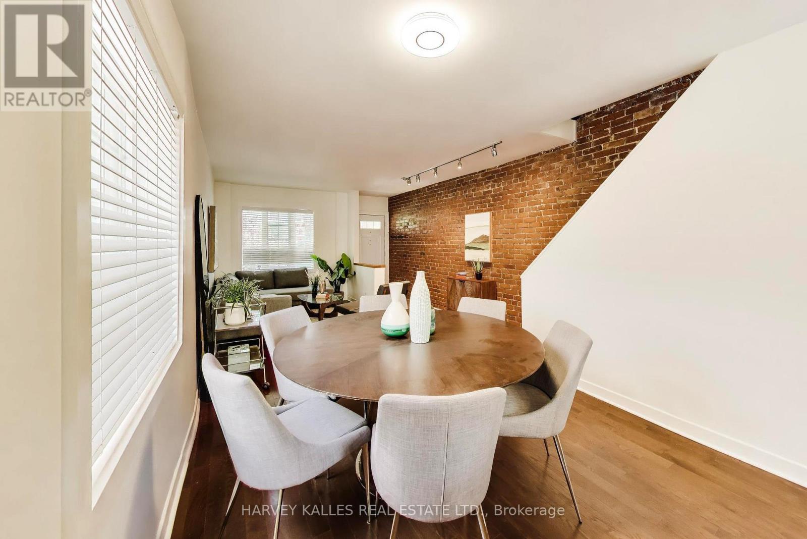 318 Sumach Street, Toronto (cabbagetown-south St. James Town), Ontario