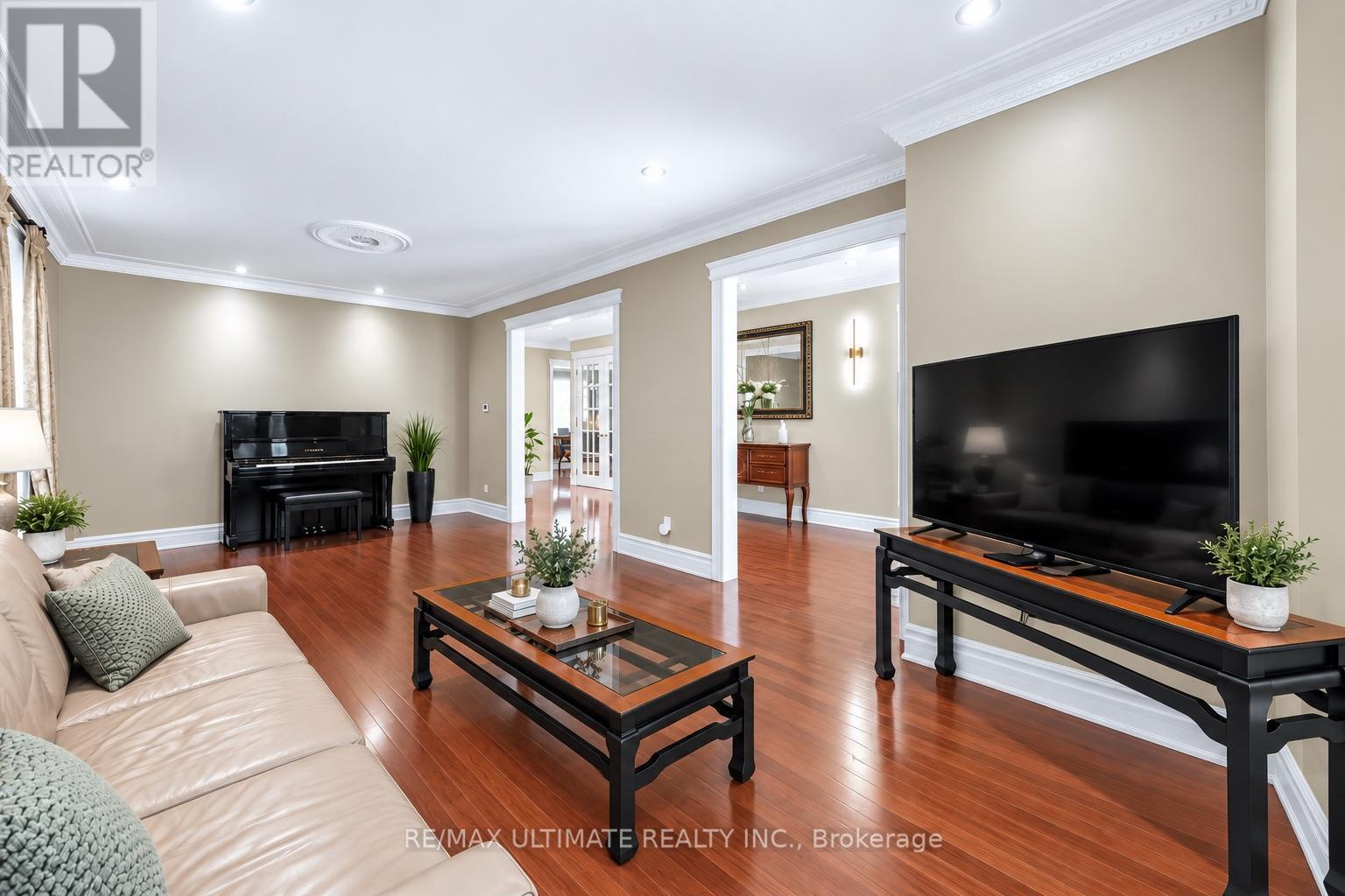 38 Wilmar Road, Toronto (islington-city Centre West), Ontario