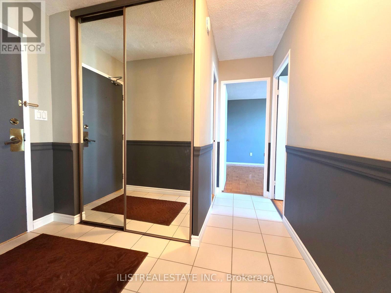 1808 - 20 Edgecliffe Golfway, Toronto (flemingdon Park), Ontario