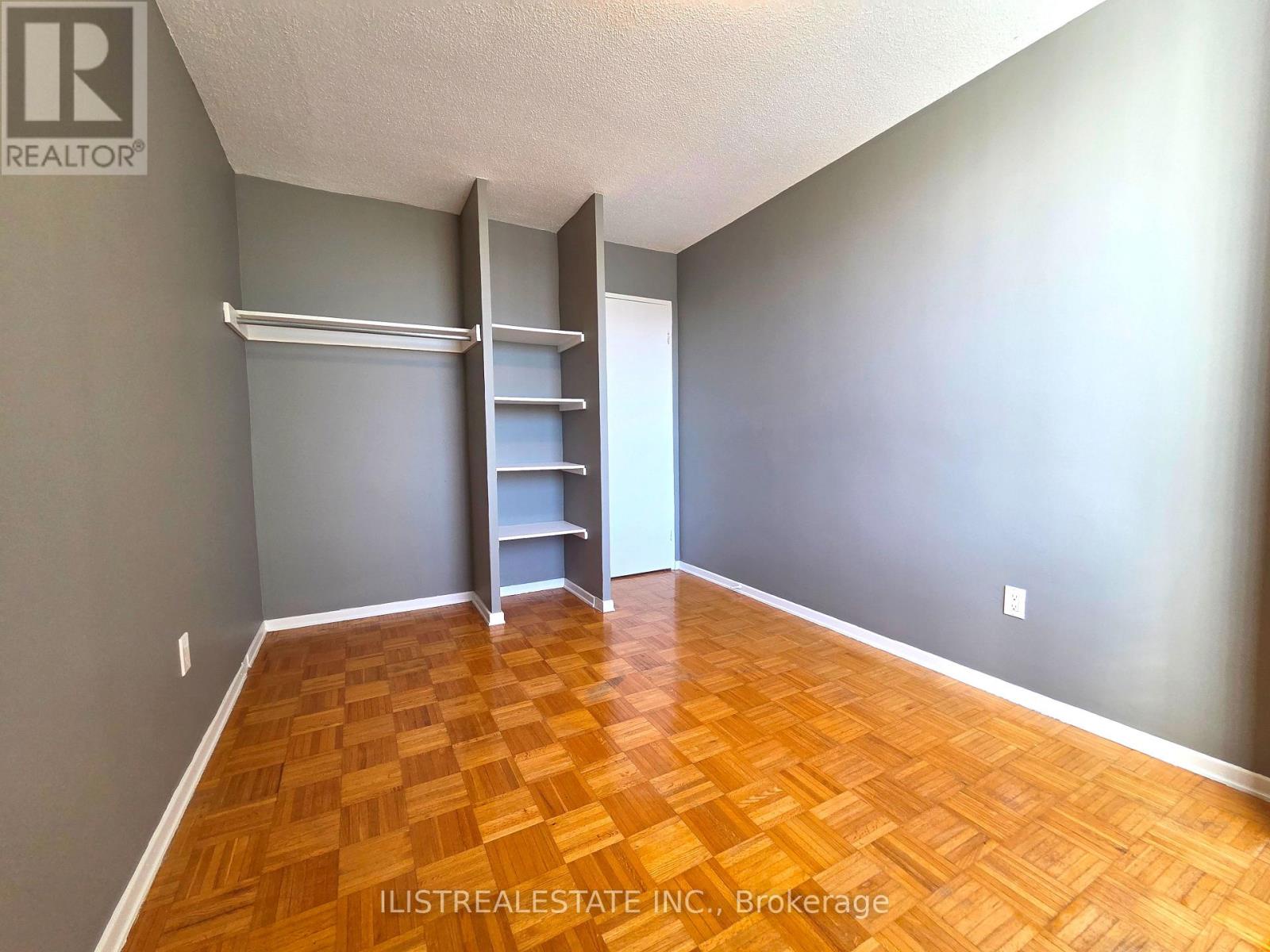 1808 - 20 Edgecliffe Golfway, Toronto (flemingdon Park), Ontario