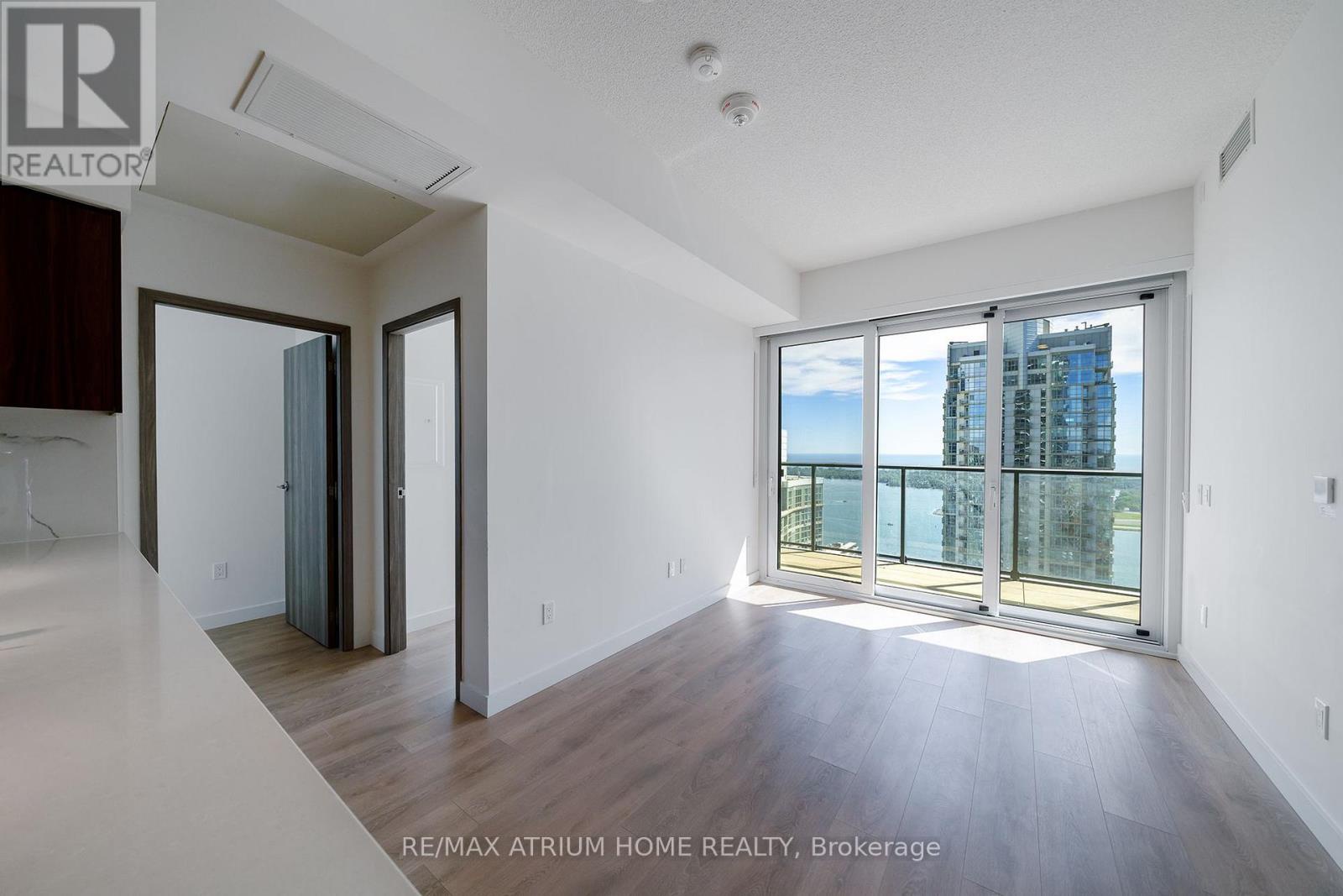 4510 - 3 Concord Cityplace Way, Toronto (waterfront Communities), Ontario