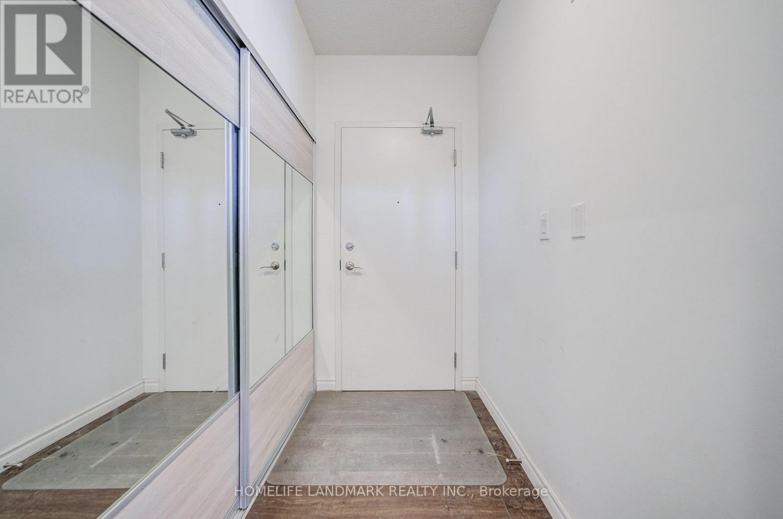 2912 - 70 Forest Manor Road, Toronto (henry Farm), Ontario