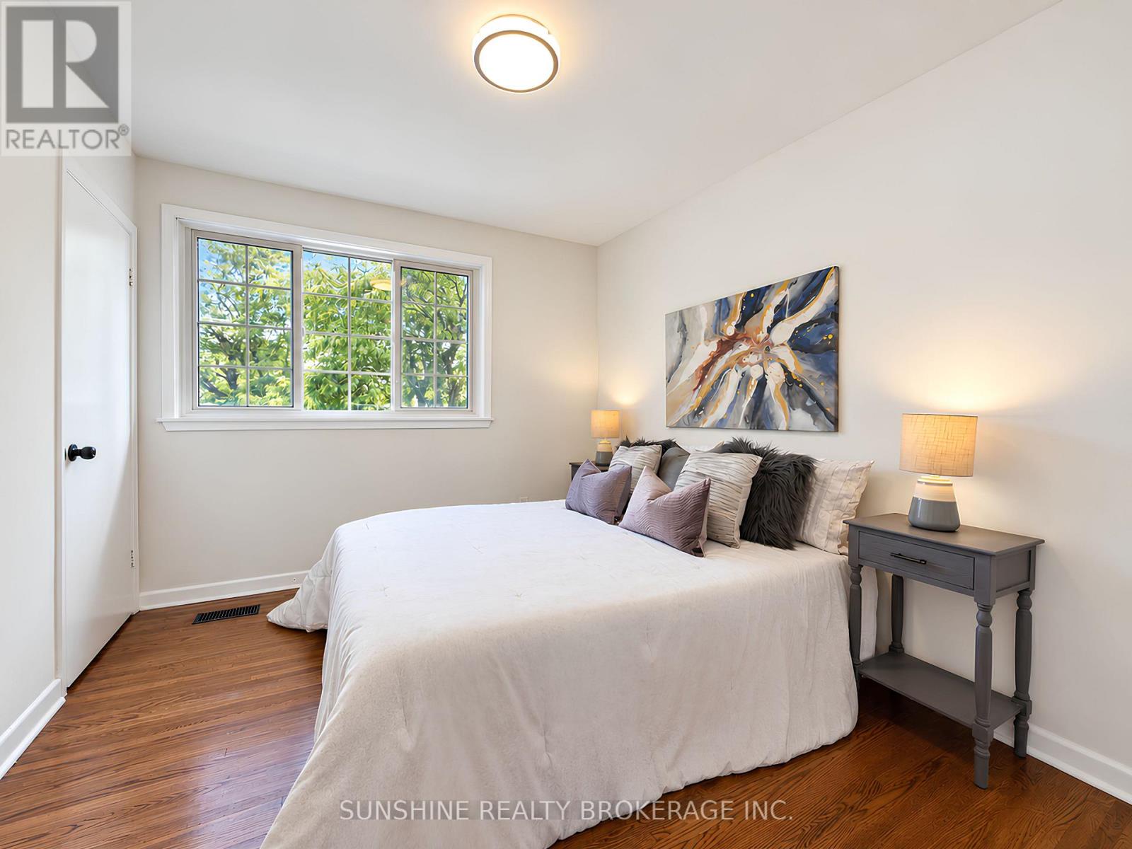 48 Bellbury Crescent, Toronto (don Valley Village), Ontario