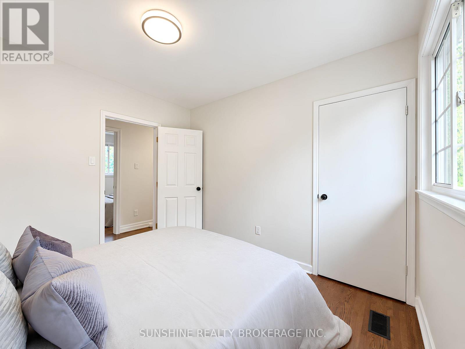 48 Bellbury Crescent, Toronto (don Valley Village), Ontario