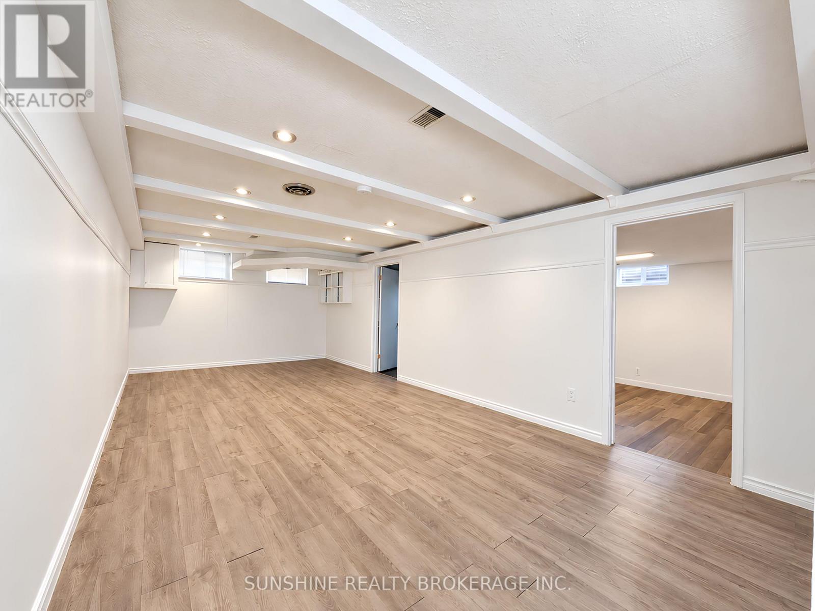 48 Bellbury Crescent, Toronto (don Valley Village), Ontario