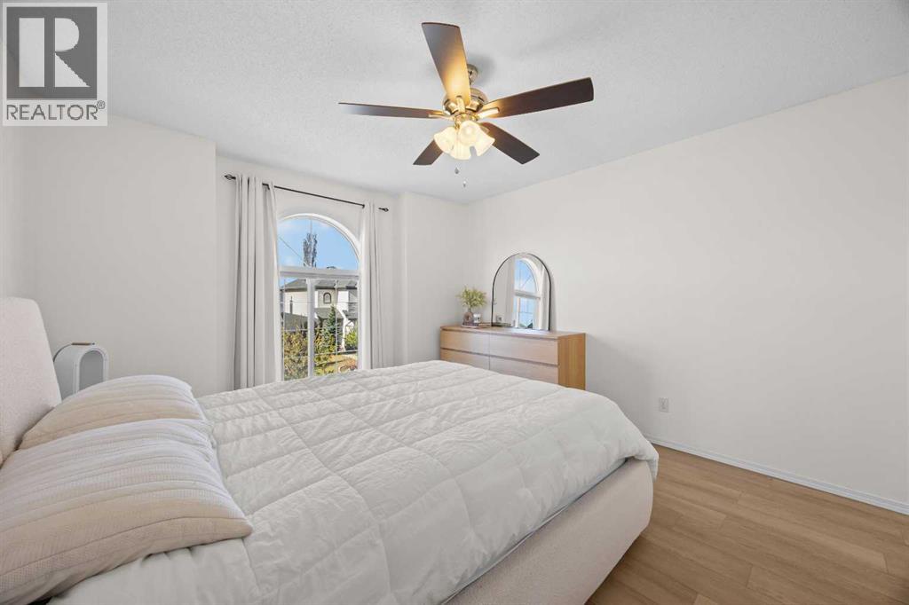 176 Arbour Grove Close Nw, Calgary, Alberta