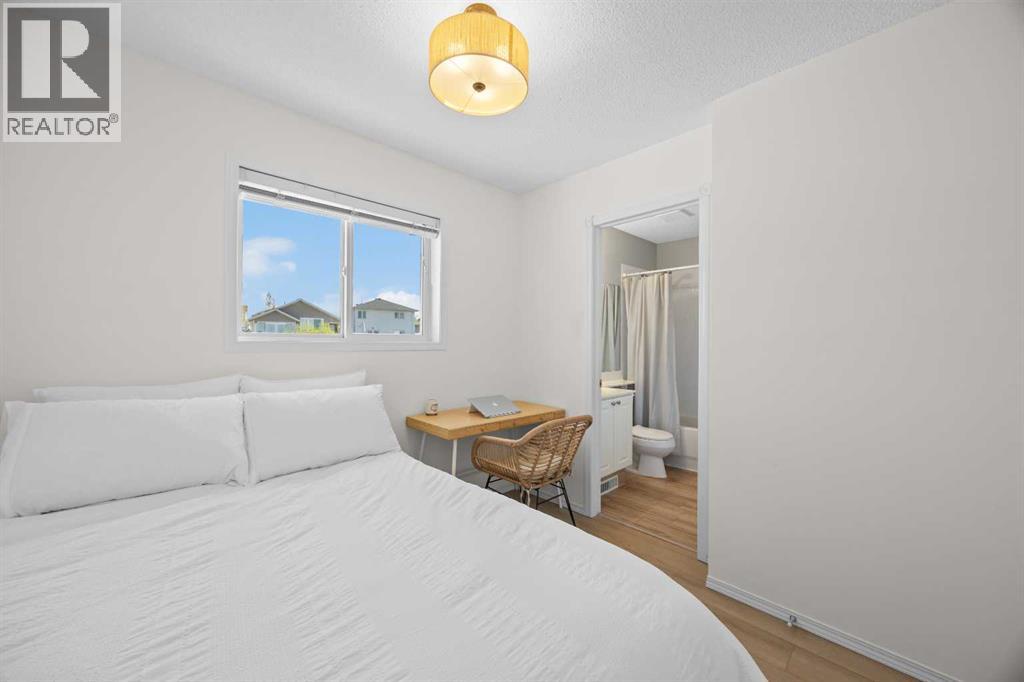 176 Arbour Grove Close Nw, Calgary, Alberta