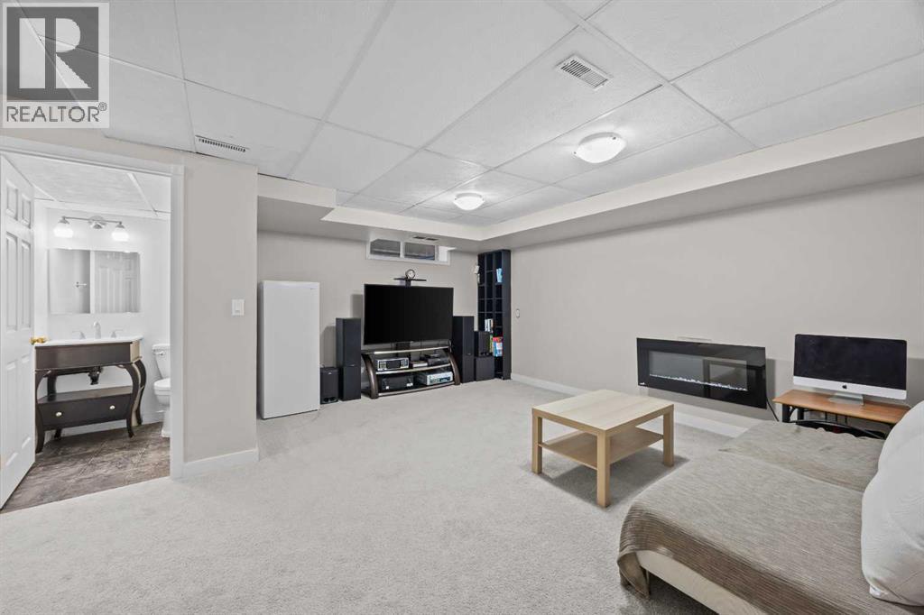 176 Arbour Grove Close Nw, Calgary, Alberta
