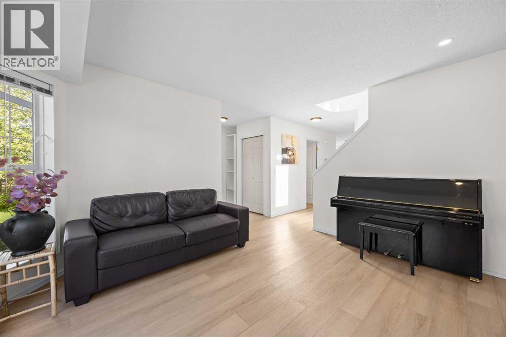 176 Arbour Grove Close Nw, Calgary, Alberta