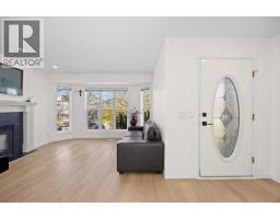 176 Arbour Grove Close NW