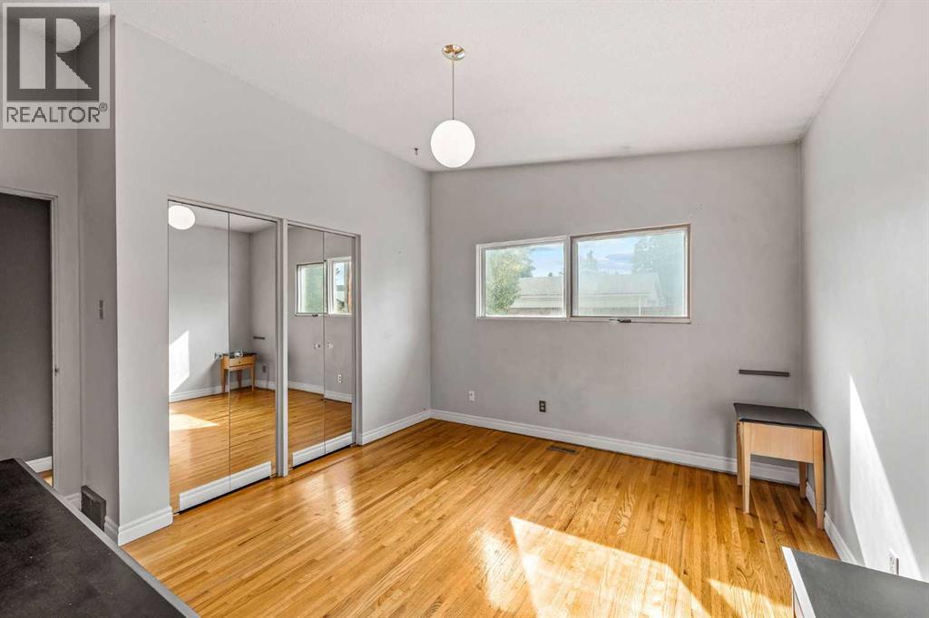 10607 Maplecreek Drive Se, Calgary, Alberta