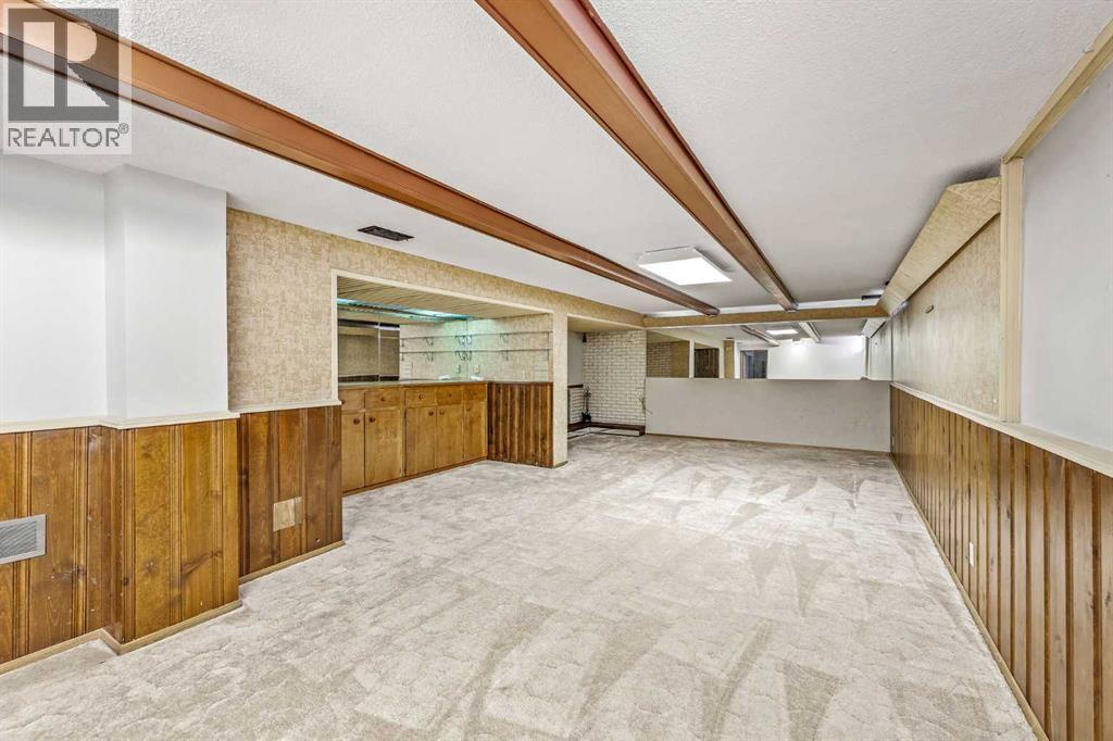 10607 Maplecreek Drive Se, Calgary, Alberta