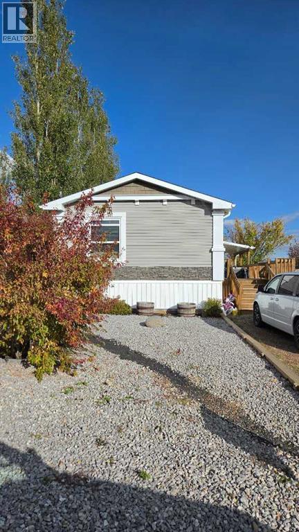 940 Main Street, Milk River, Alberta