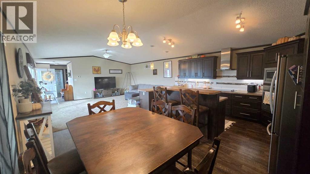 940 Main Street, Milk River, Alberta