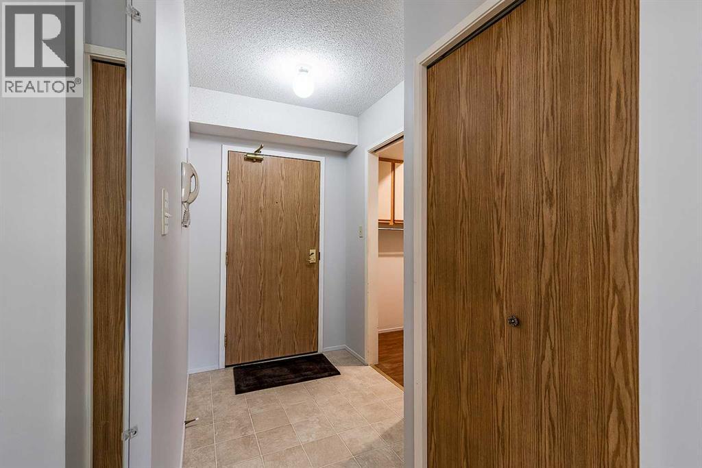 307, 3090 15 Avenue Se, Medicine Hat, Alberta