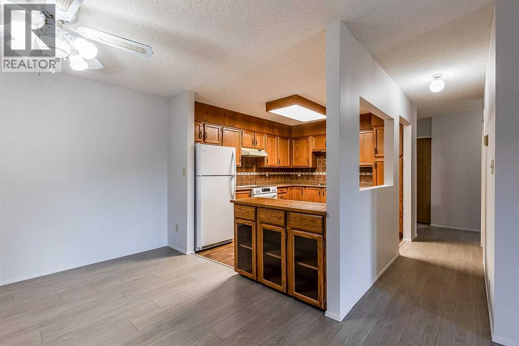 307, 3090 15 Avenue Se, Medicine Hat, Alberta