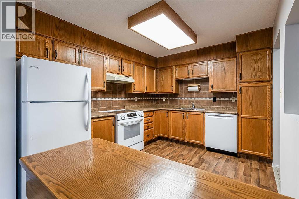 307, 3090 15 Avenue Se, Medicine Hat, Alberta
