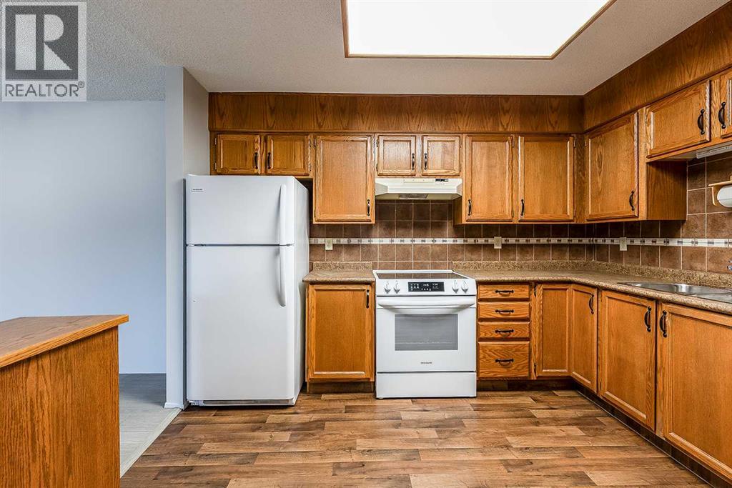 307, 3090 15 Avenue Se, Medicine Hat, Alberta