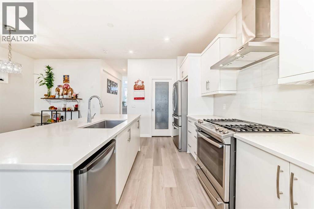 108 Wolf Creek Manor Se, Calgary, Alberta