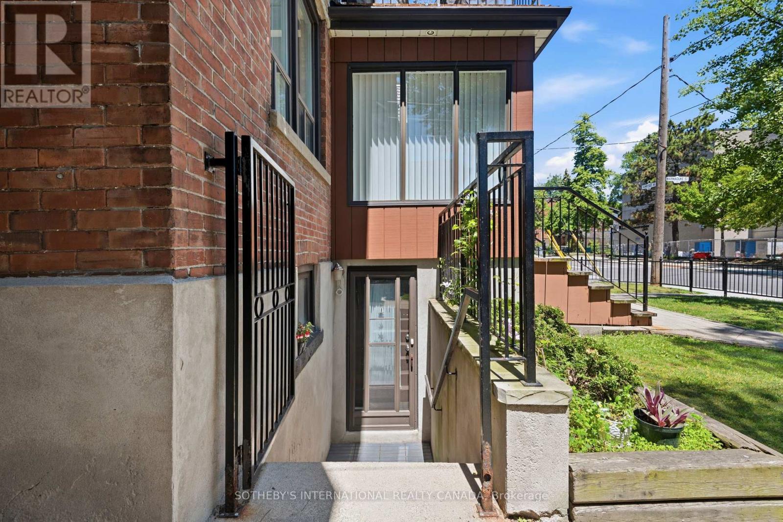 376 Sunnyside Avenue, Toronto (high Park-swansea), Ontario