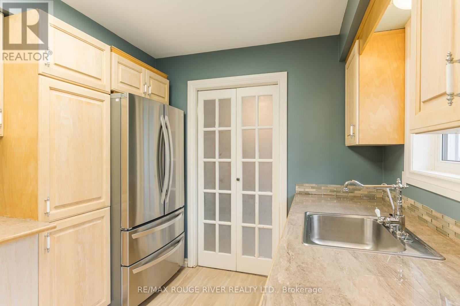 244 Ridgewood Road, Peterborough (monaghan Ward 2), Ontario