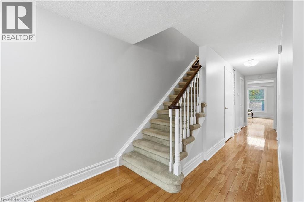 2066 Brant Street Unit# 2, Burlington, Ontario