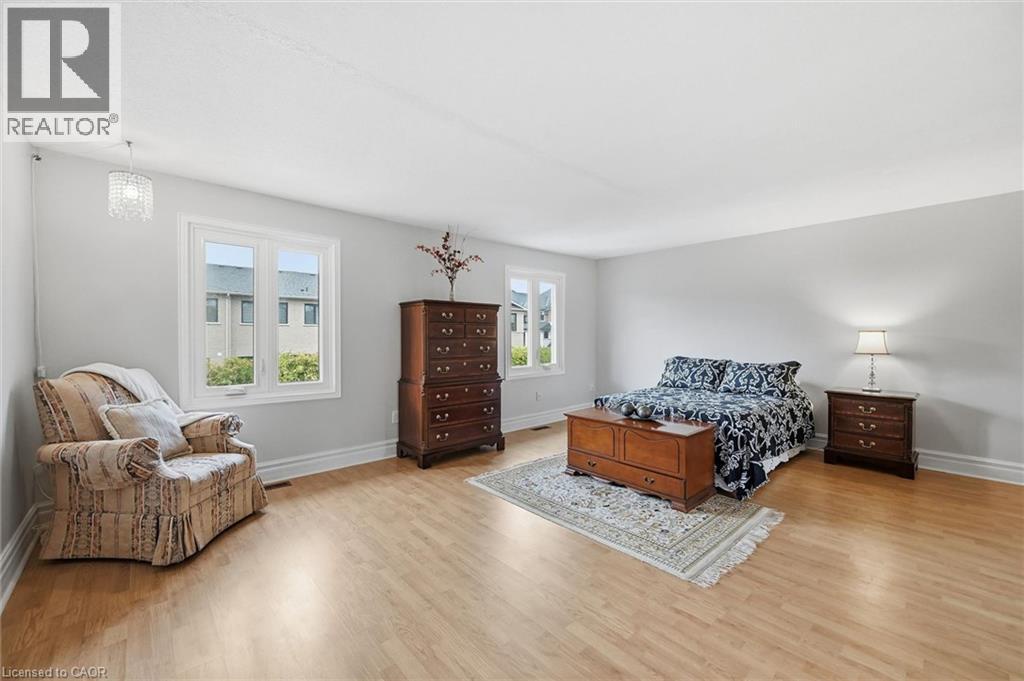 2066 Brant Street Unit# 2, Burlington, Ontario