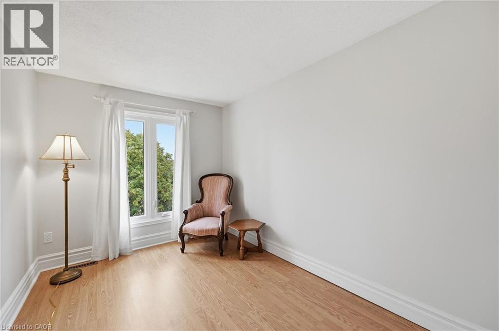 2066 Brant Street Unit# 2, Burlington, Ontario