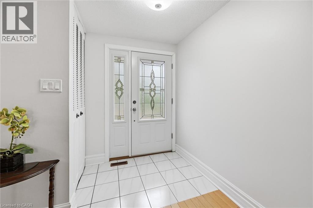 2066 Brant Street Unit# 2, Burlington, Ontario
