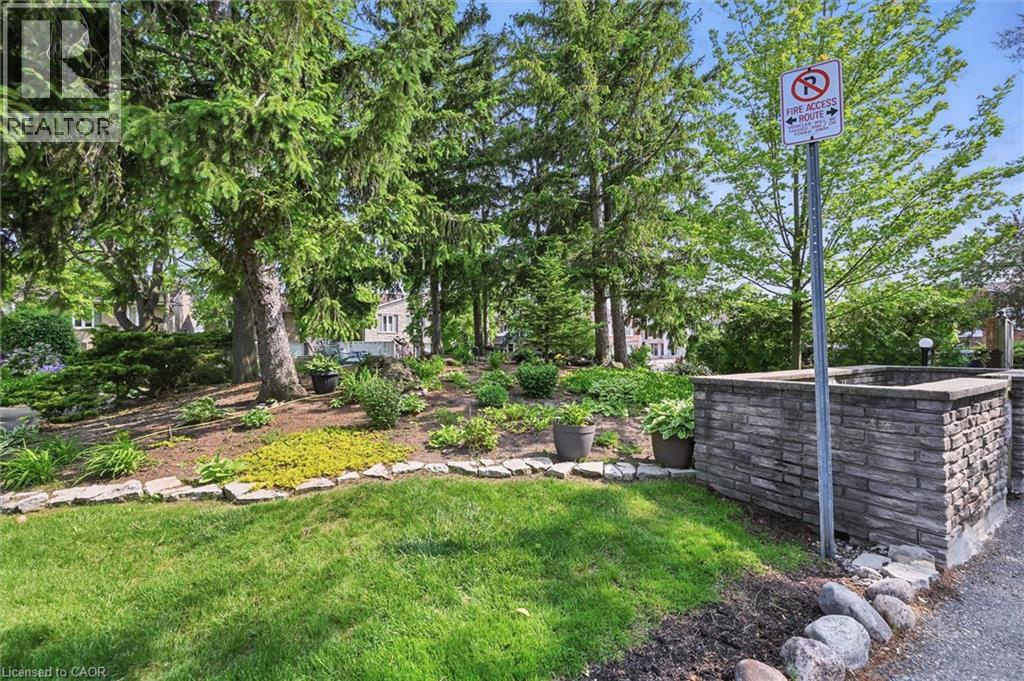 2066 Brant Street Unit# 2, Burlington, Ontario