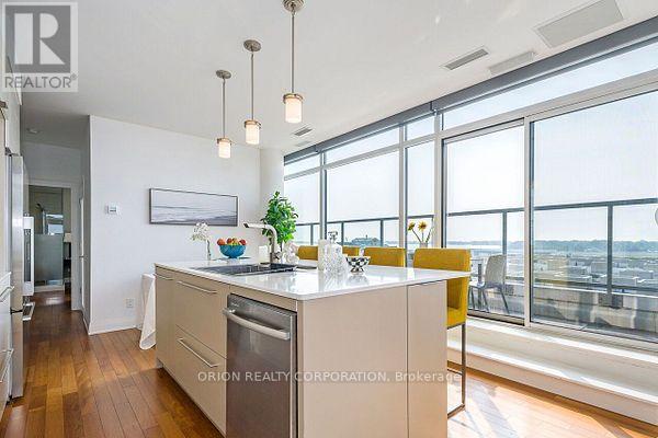 911 - 90 Stadium Road, Toronto (niagara), Ontario