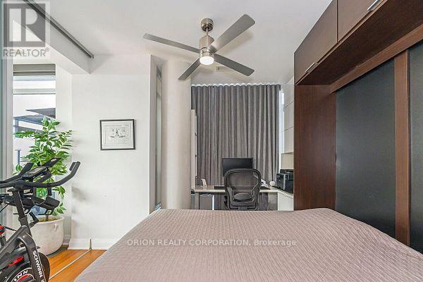 911 - 90 Stadium Road, Toronto (niagara), Ontario