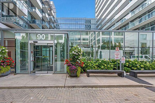 911 - 90 Stadium Road, Toronto (niagara), Ontario