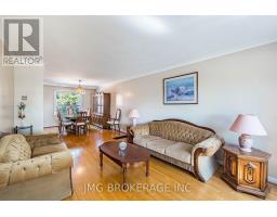 53 FOXRUN AVENUE