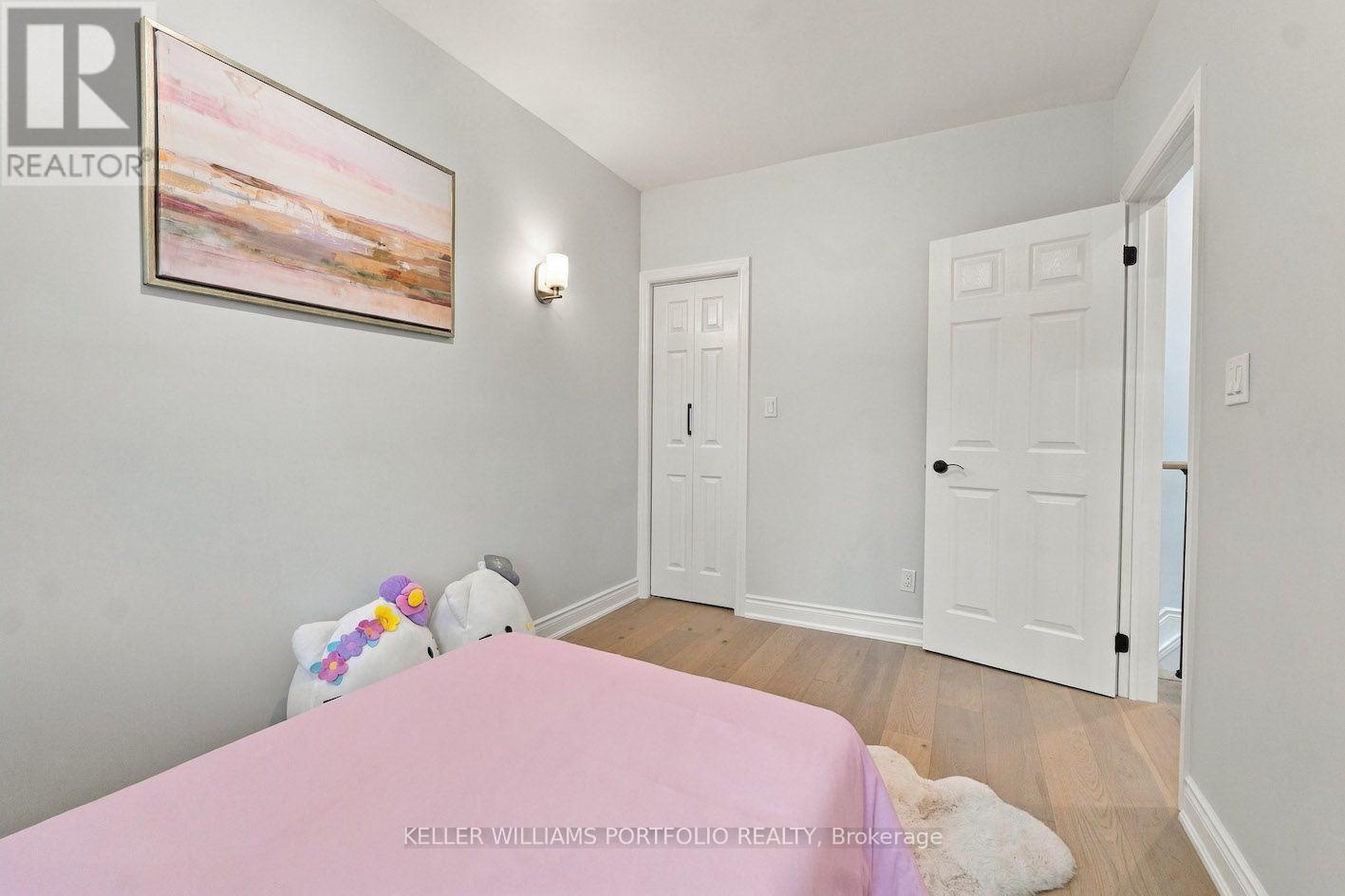 179 Oakcrest Avenue, Toronto (east End-danforth), Ontario