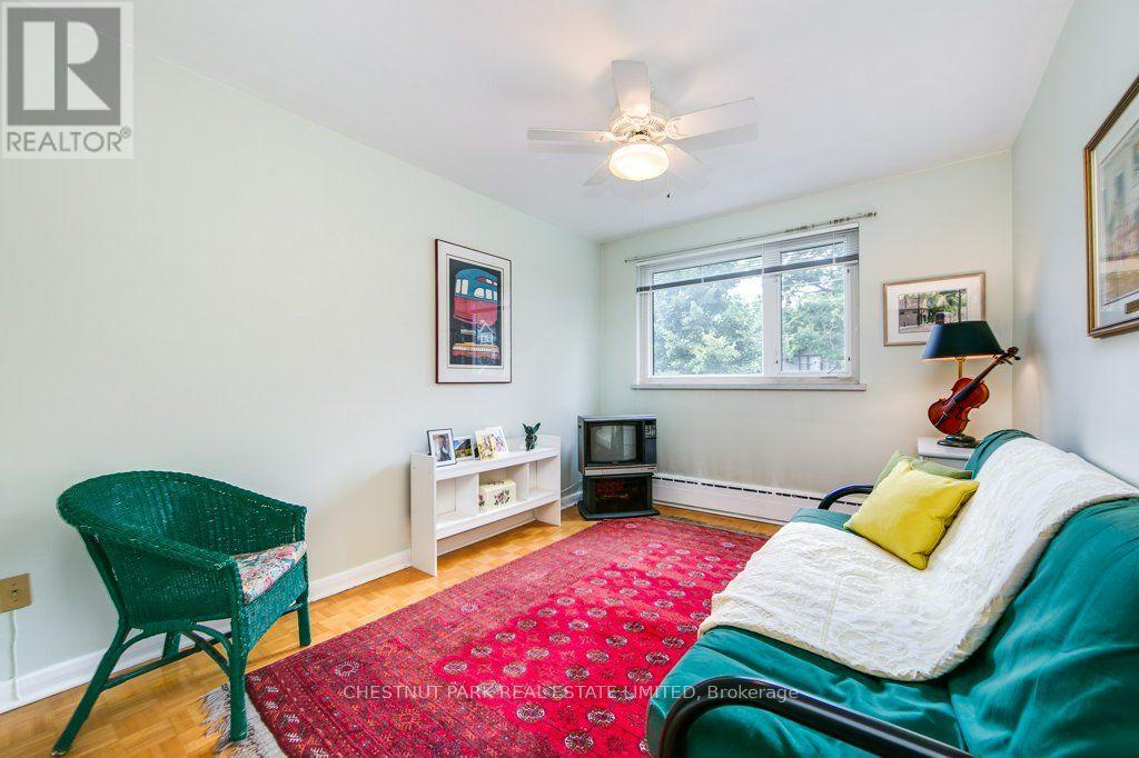 201 - 75 Scarborough Road, Toronto (the Beaches), Ontario