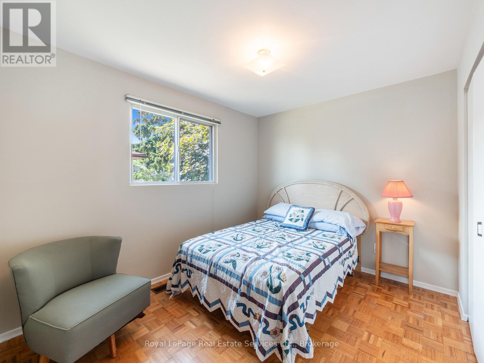 1 Mosswood Lane, Toronto (west Humber-clairville), Ontario