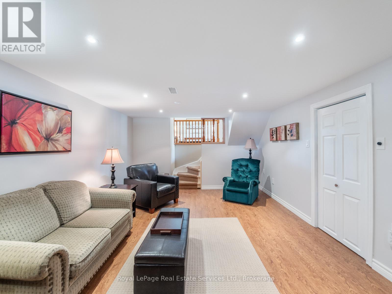 1 Mosswood Lane, Toronto (west Humber-clairville), Ontario