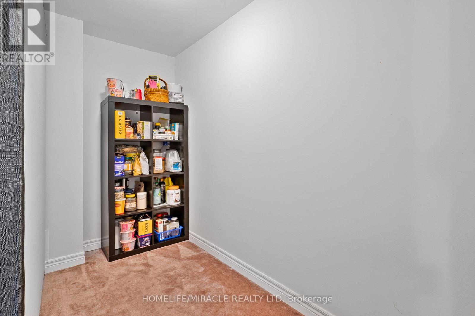 3 De Jong Street, Toronto (dorset Park), Ontario