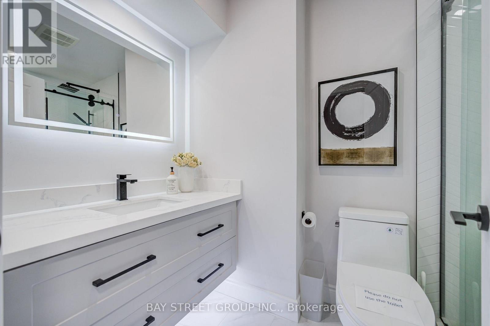 105 - 11 Everson Drive, Toronto (willowdale East), Ontario