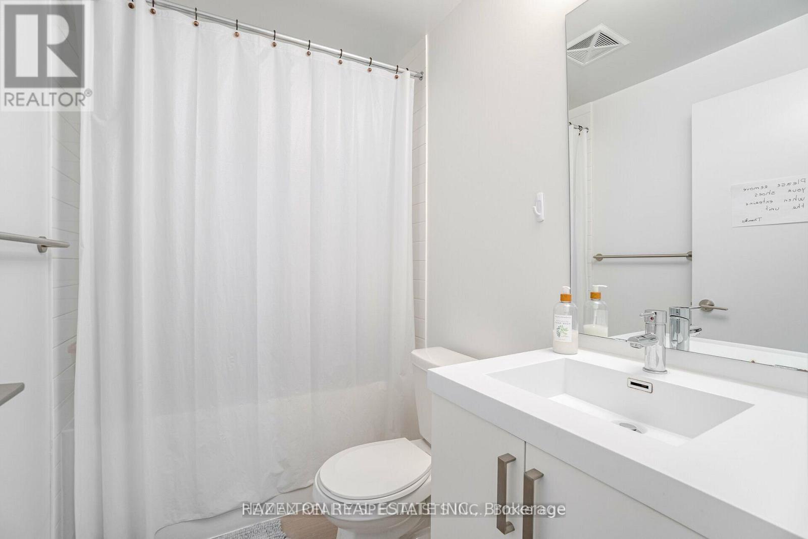 1304 - 1604 Eglinton Avenue W, Toronto (oakwood Village), Ontario